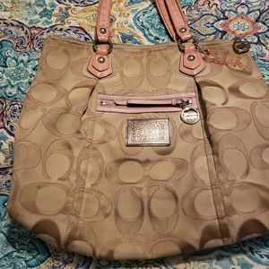 Authentic Coach Poppy bag